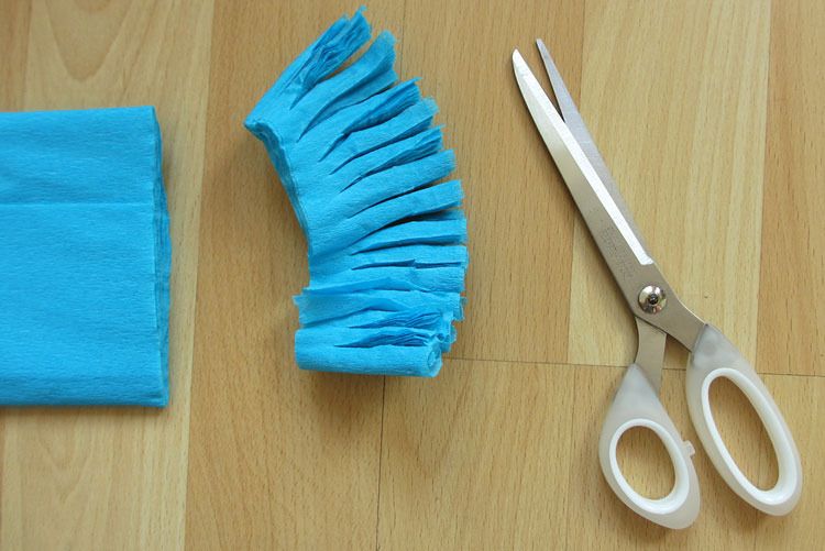 How to make a unicorn piñata out of an old shoebox and leftover